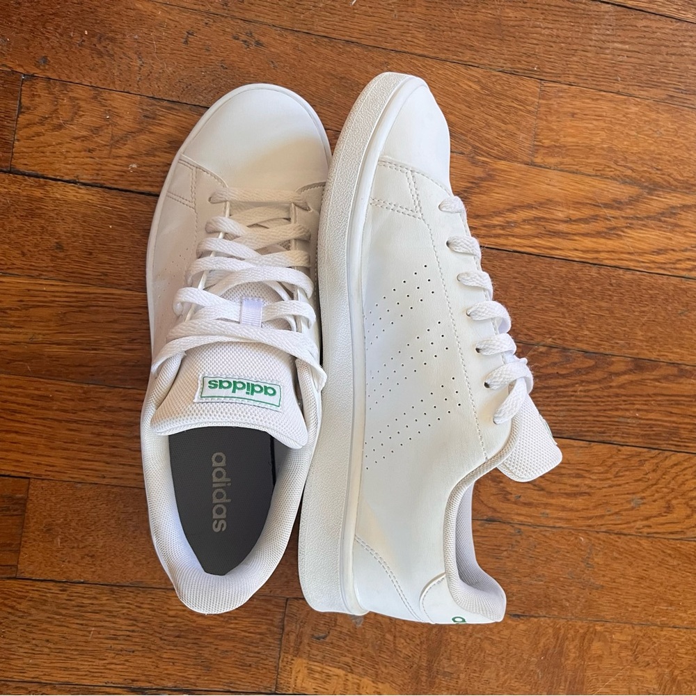 Men’s White Adidas Sneakers - Picture 5 of 5
